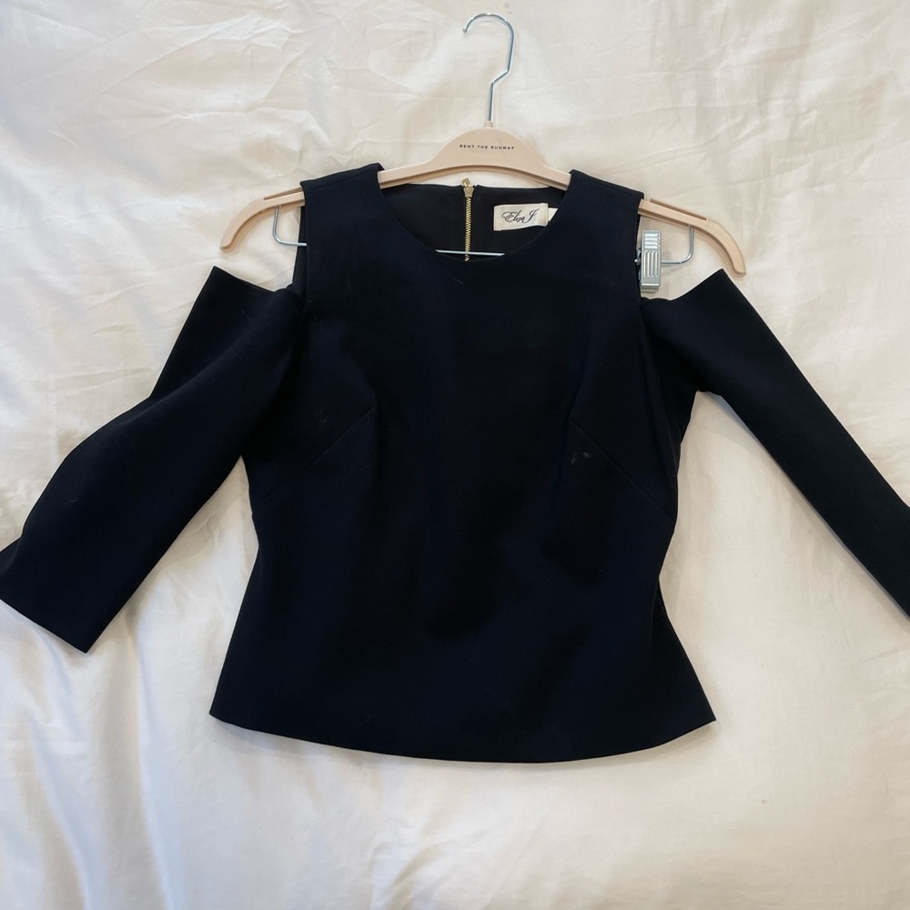 Black, cold shoulder Eliza J top.